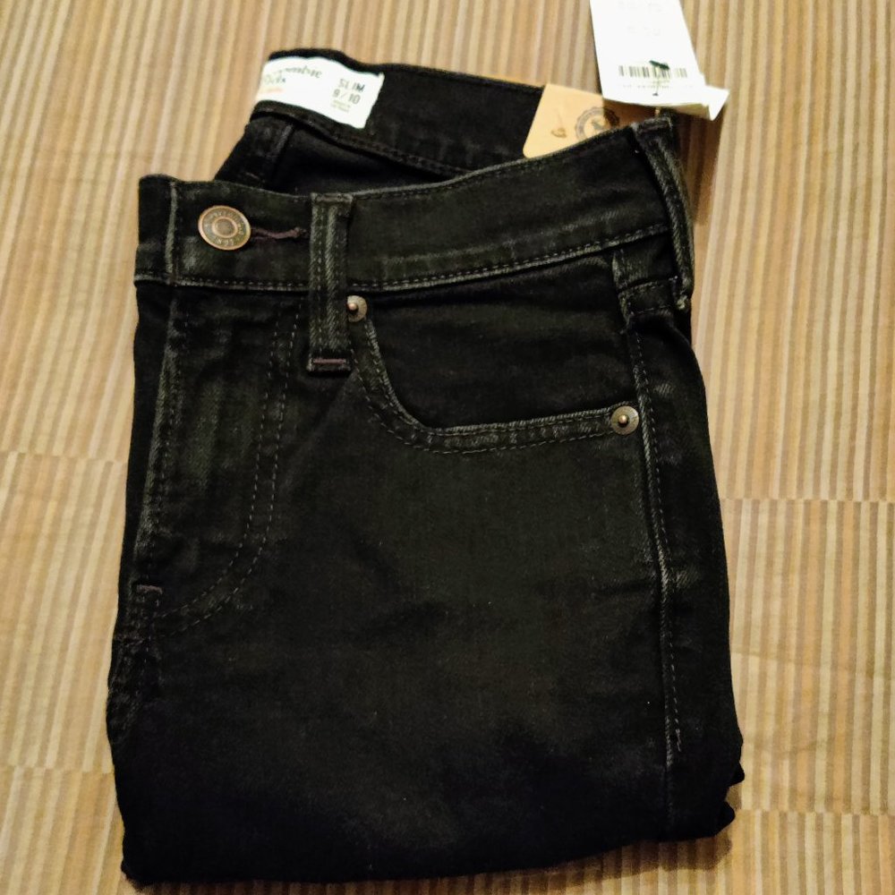 Boys size 10 Jeans - new!